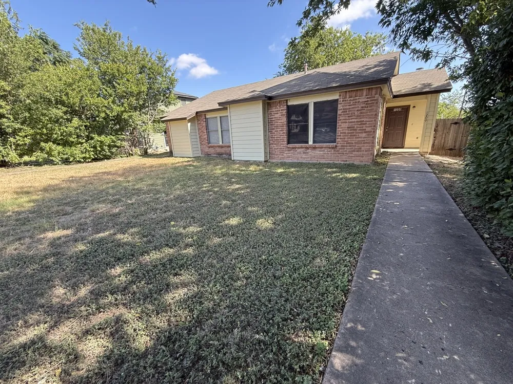 1200 Orchard Park Circle Pflugerville, TX 78660