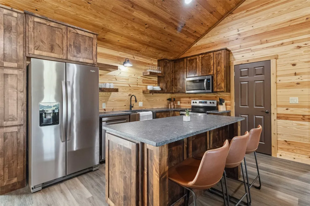 1591 Scull Road Martindale, TX 78666