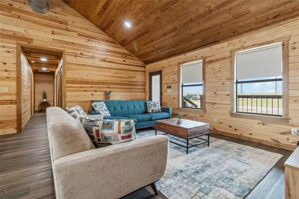 1591 Scull Road Martindale, TX 78666