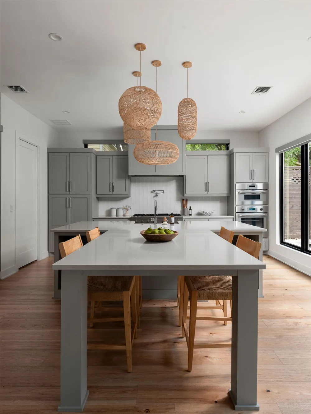 1906 Frazier Avenue Austin, TX 78704