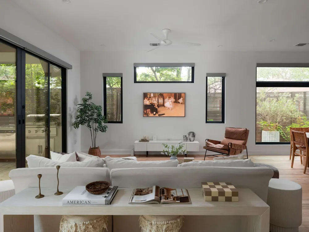 1906 Frazier Avenue Austin, TX 78704