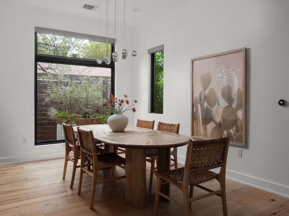 1906 Frazier Avenue Austin, TX 78704