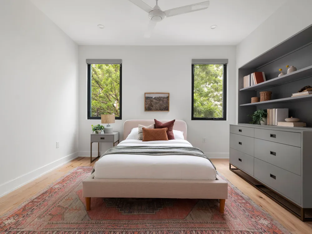 1906 Frazier Avenue Austin, TX 78704