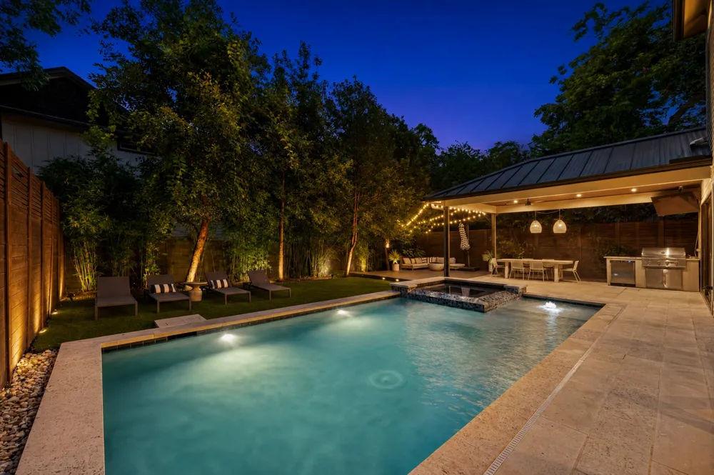1906 Frazier Avenue Austin, TX 78704