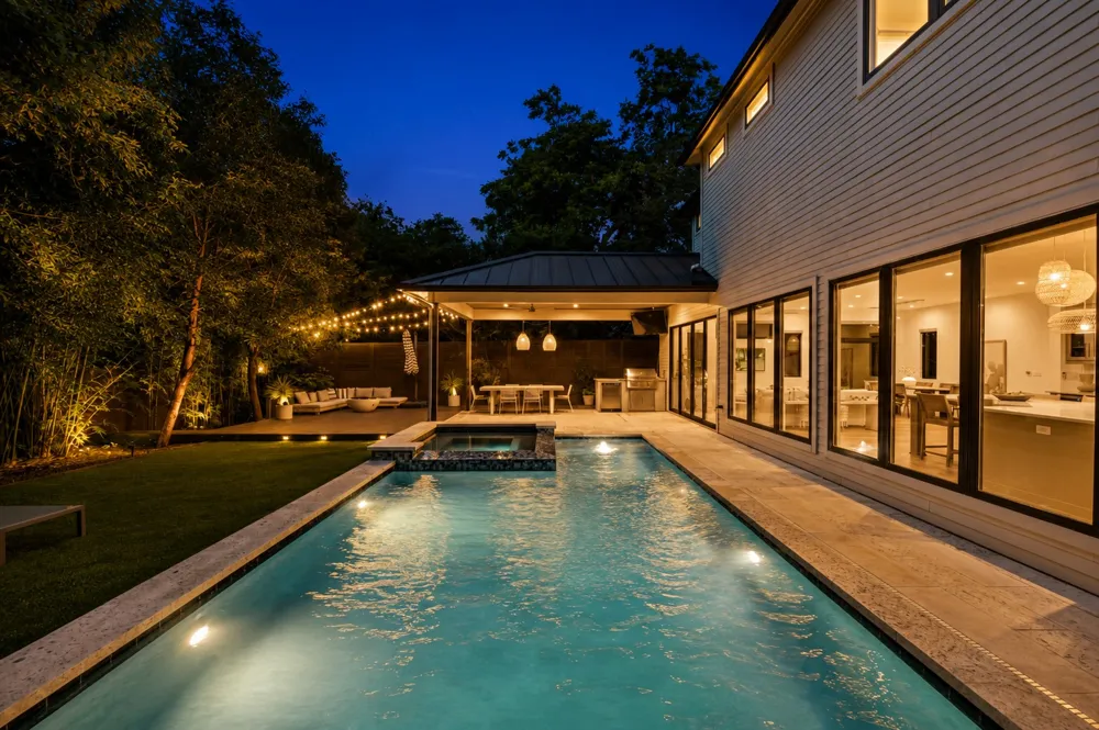 1906 Frazier Avenue Austin, TX 78704