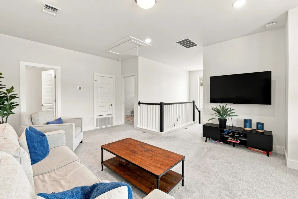 9608 Hamadryas Drive Austin, TX 78744