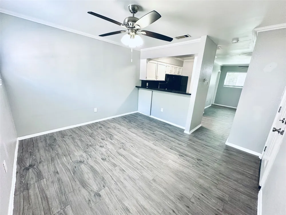 3702 S Second Street #118 Austin, TX 78704