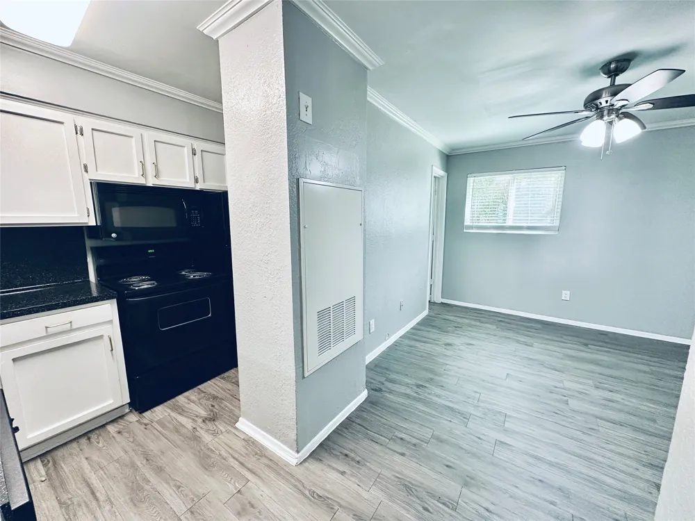 3702 S Second Street #118 Austin, TX 78704