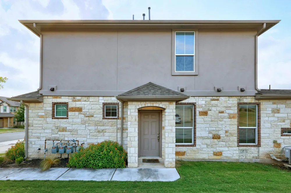 111 Homily Drive Pflugerville, TX 78660