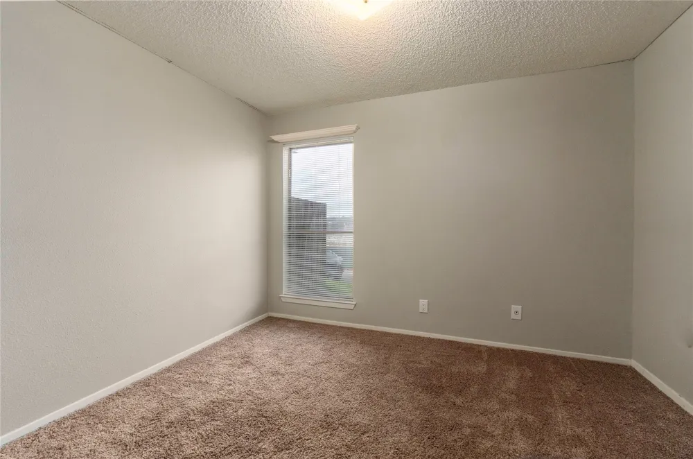 6903 Deatonhill Drive #28 Austin, TX 78745