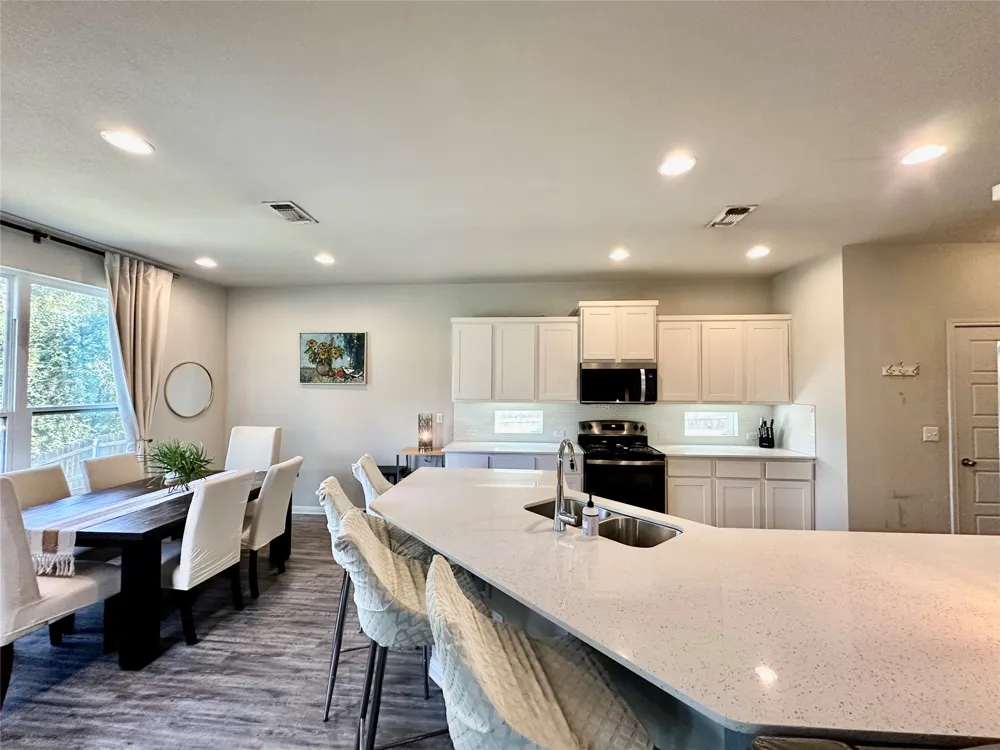 10005 Dalliance Lane Manor, TX 78653