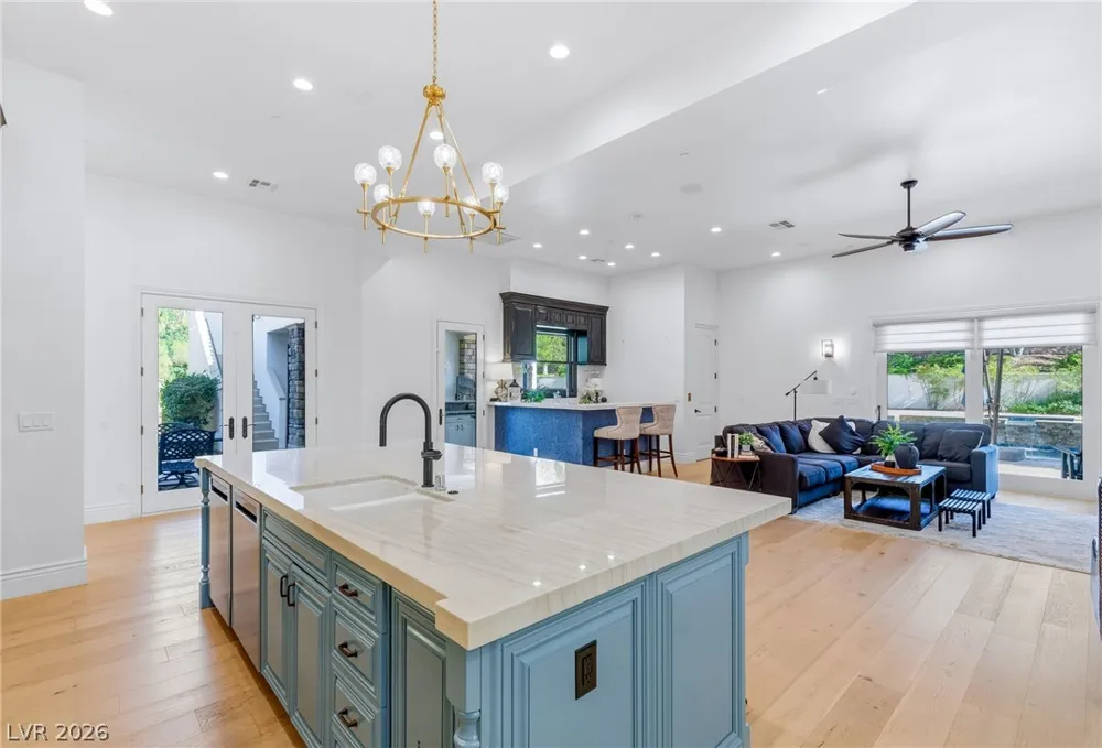 25 Pebble Dunes Court Las Vegas, NV 89141