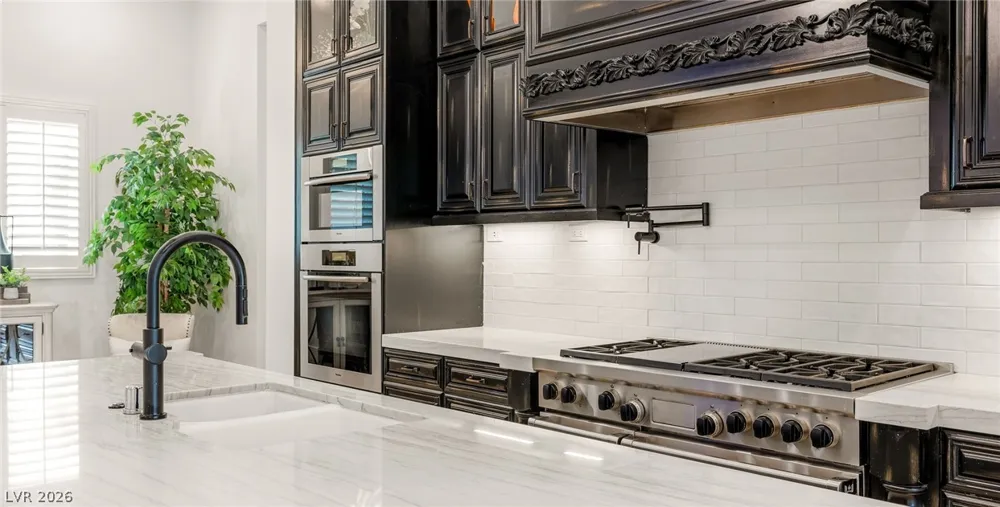 25 Pebble Dunes Court Las Vegas, NV 89141