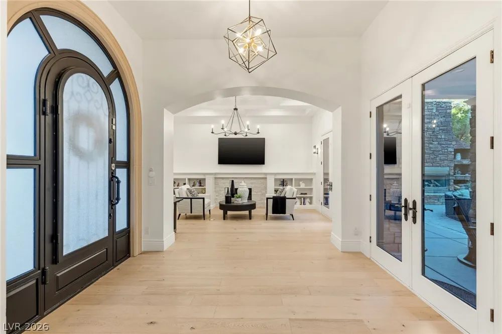 25 Pebble Dunes Court Las Vegas, NV 89141