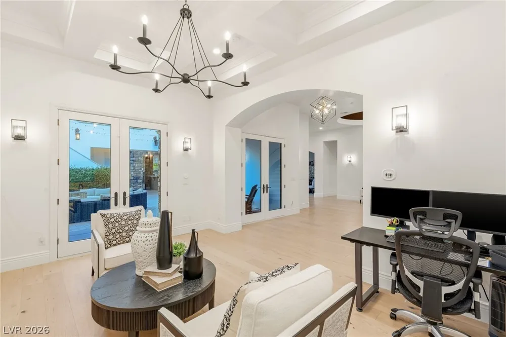 25 Pebble Dunes Court Las Vegas, NV 89141