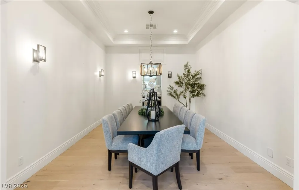 25 Pebble Dunes Court Las Vegas, NV 89141