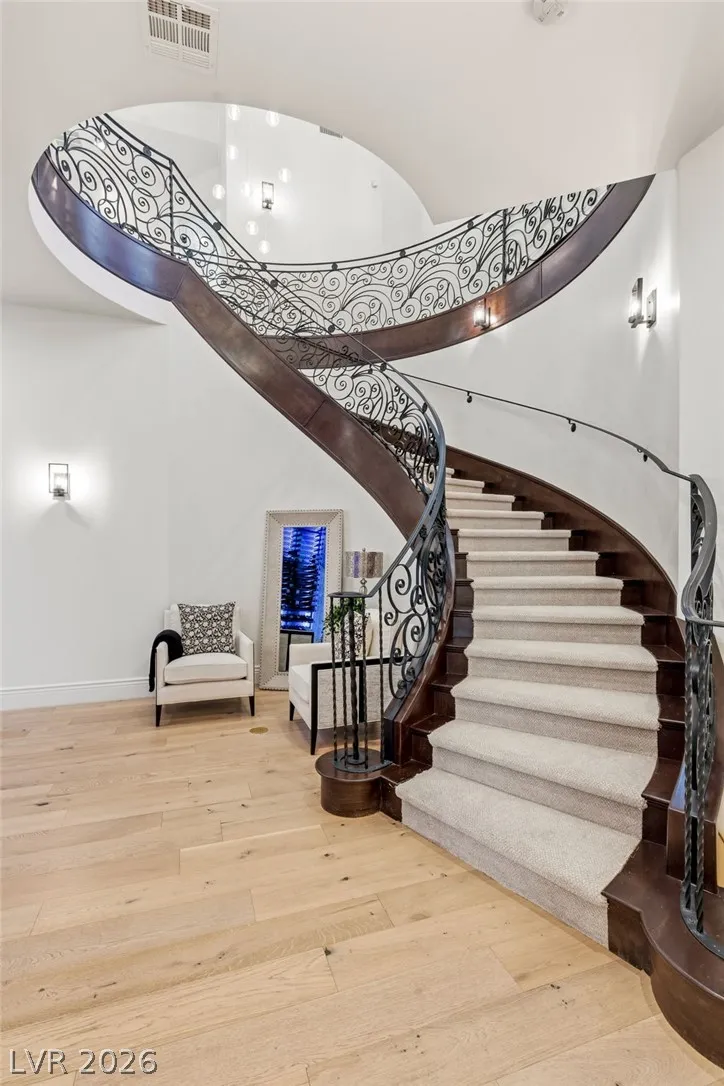 25 Pebble Dunes Court Las Vegas, NV 89141