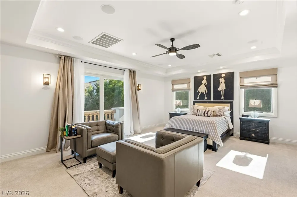 25 Pebble Dunes Court Las Vegas, NV 89141