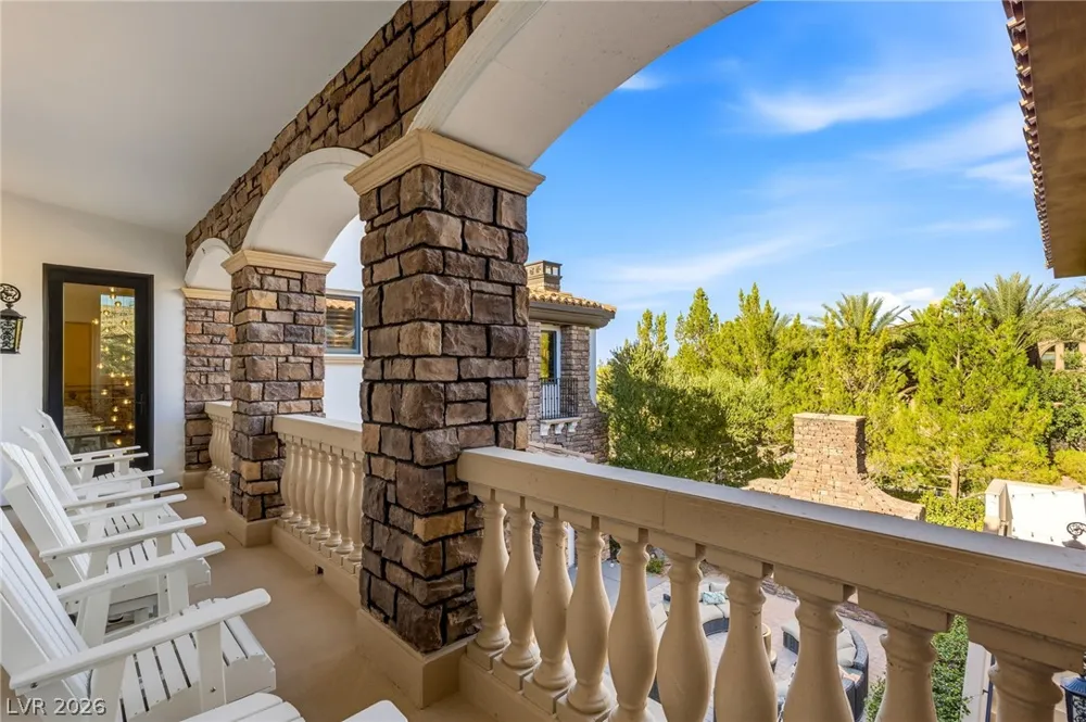 25 Pebble Dunes Court Las Vegas, NV 89141
