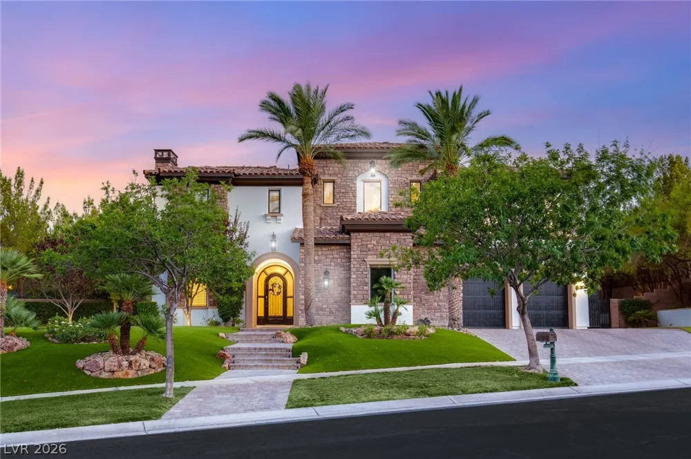 25 Pebble Dunes Court Las Vegas, NV 89141