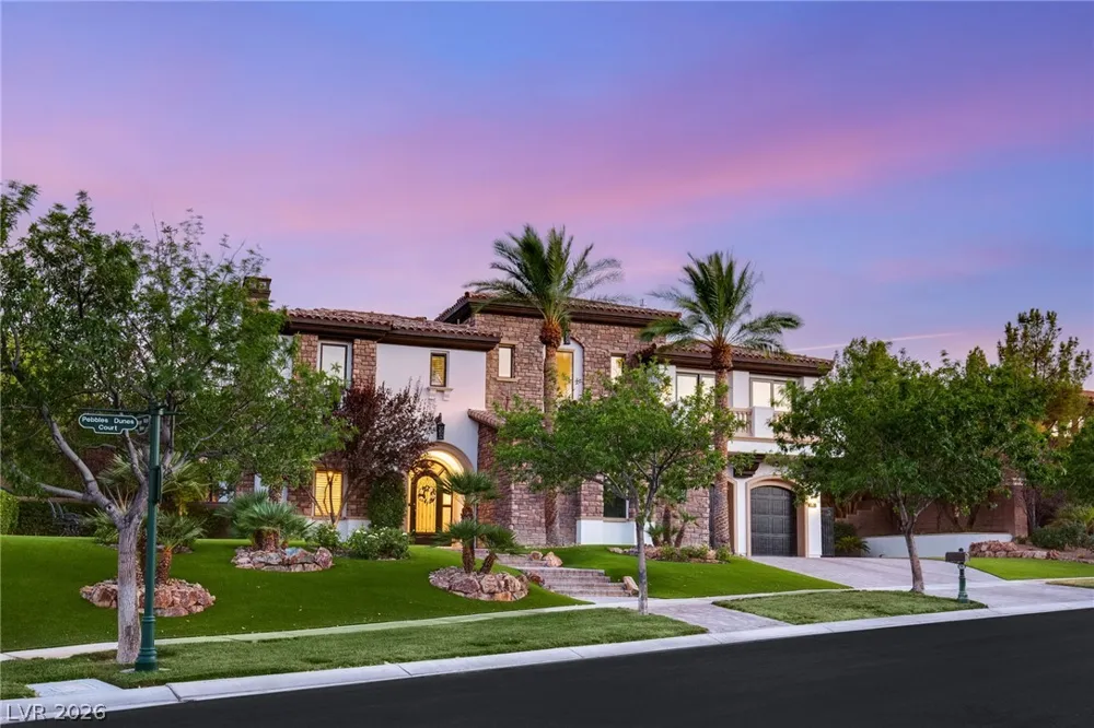 25 Pebble Dunes Court Las Vegas, NV 89141