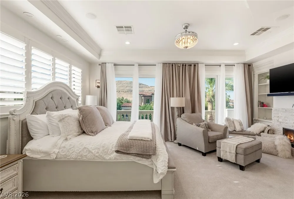 25 Pebble Dunes Court Las Vegas, NV 89141