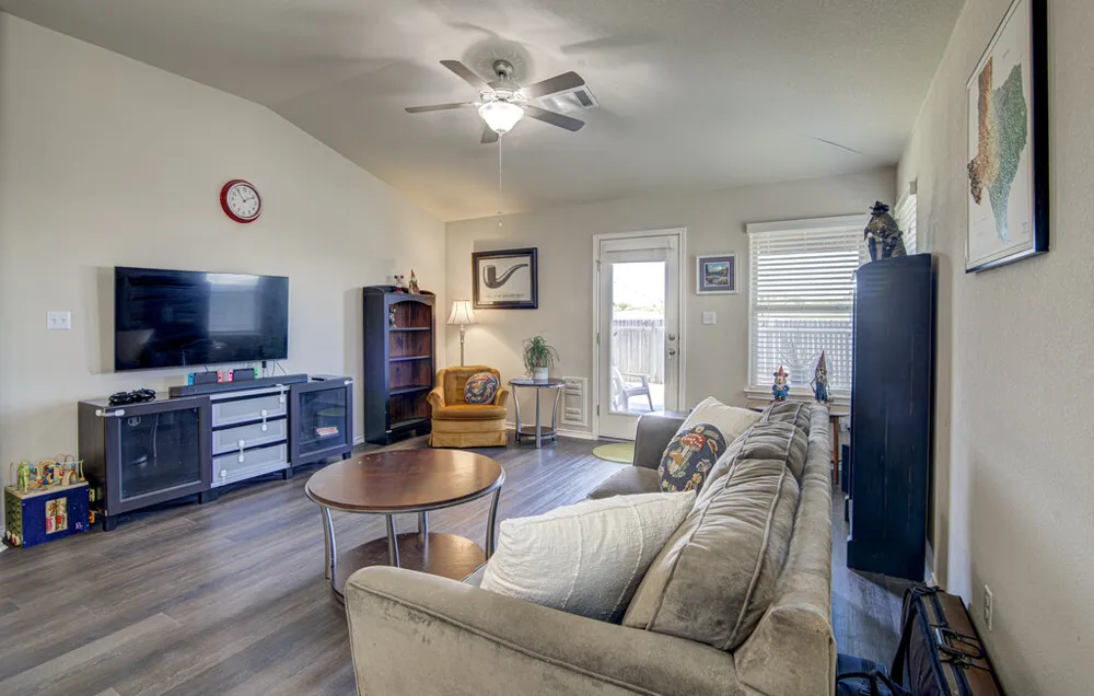17524 Bridgefarmer Boulevard Pflugerville, TX 78660