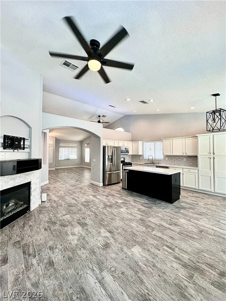 3544 Cupecoy Point Avenue Las Vegas, NV 89141