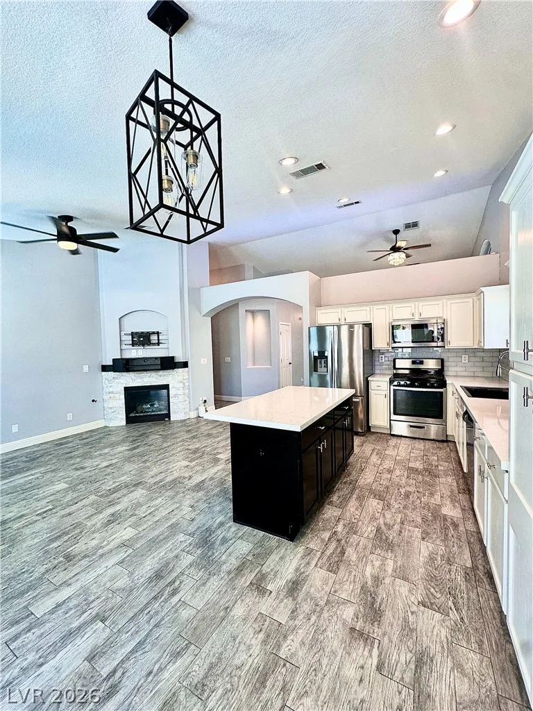 3544 Cupecoy Point Avenue Las Vegas, NV 89141