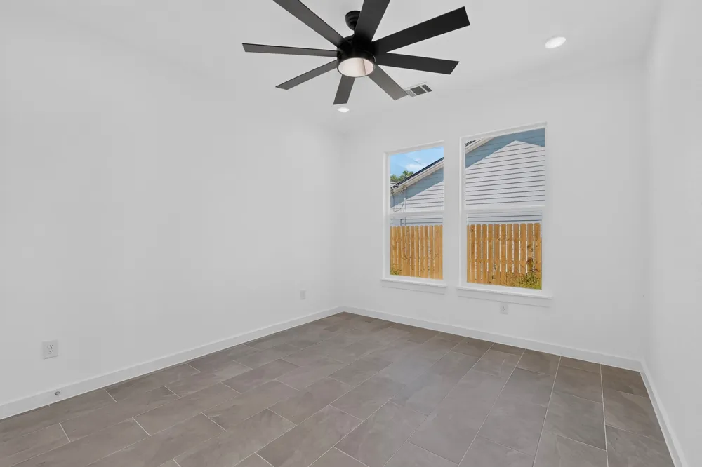 114 W Pauwela Lane Bastrop, TX 78602