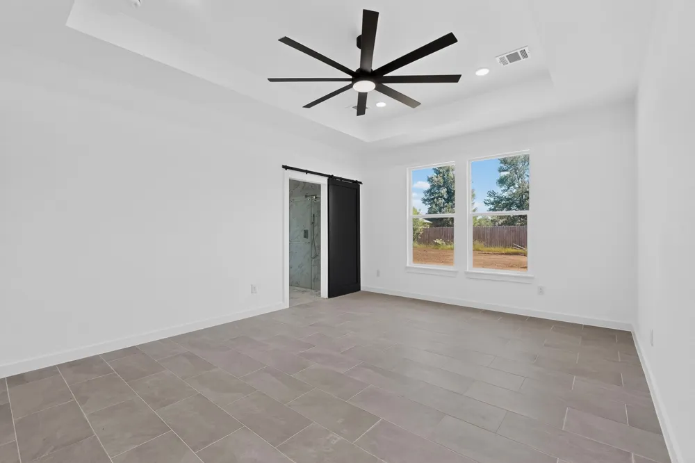 114 W Pauwela Lane Bastrop, TX 78602