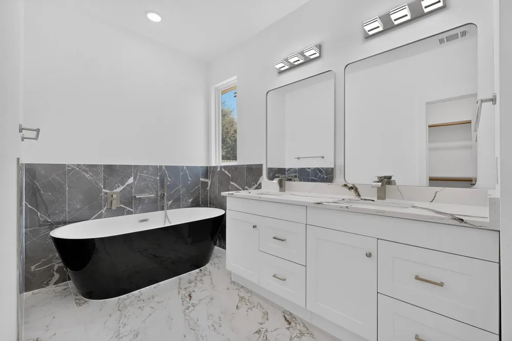 114 W Pauwela Lane Bastrop, TX 78602