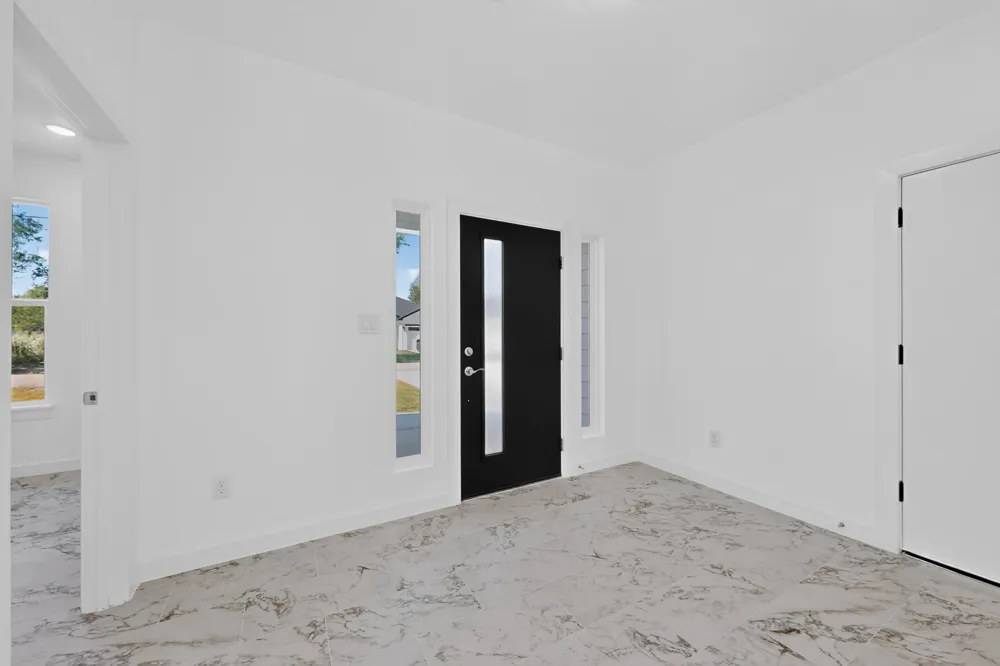 114 W Pauwela Lane Bastrop, TX 78602
