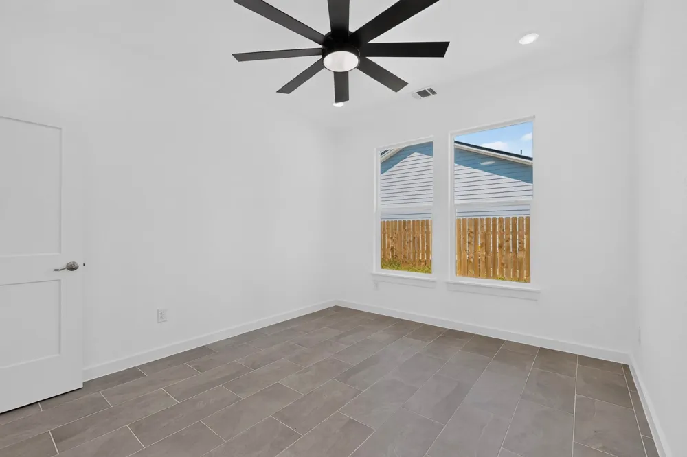 114 W Pauwela Lane Bastrop, TX 78602