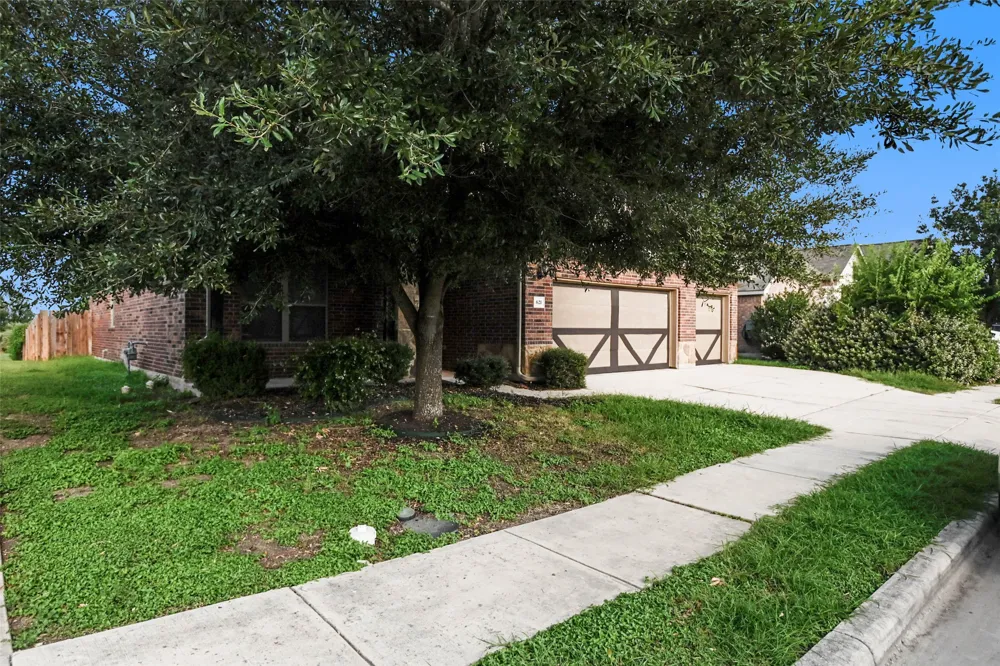 621 Hot Spring Valley Buda, TX 78610