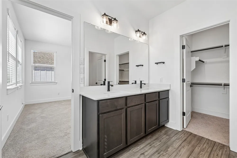 155 Sycamore Pines Lane Kyle, TX 78640
