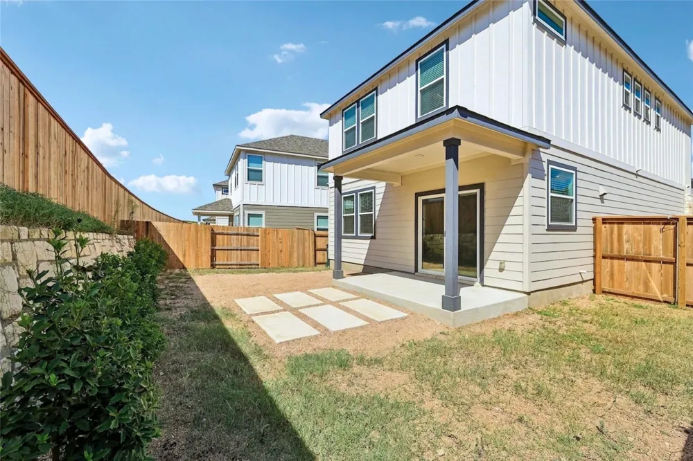 155 Sycamore Pines Lane Kyle, TX 78640