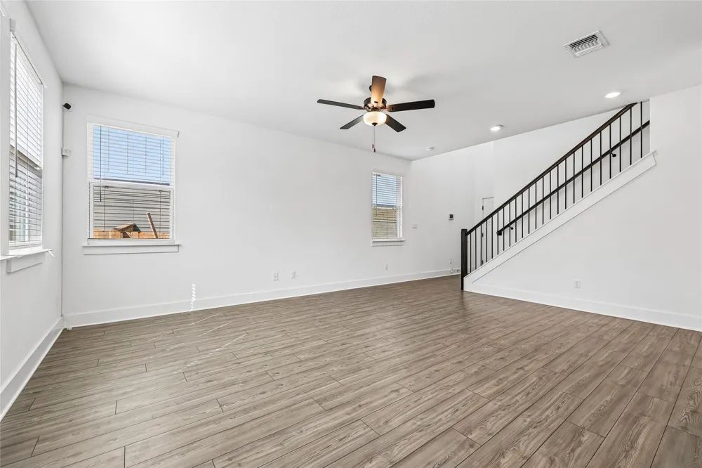 155 Sycamore Pines Lane Kyle, TX 78640