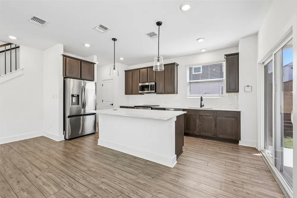 155 Sycamore Pines Lane Kyle, TX 78640
