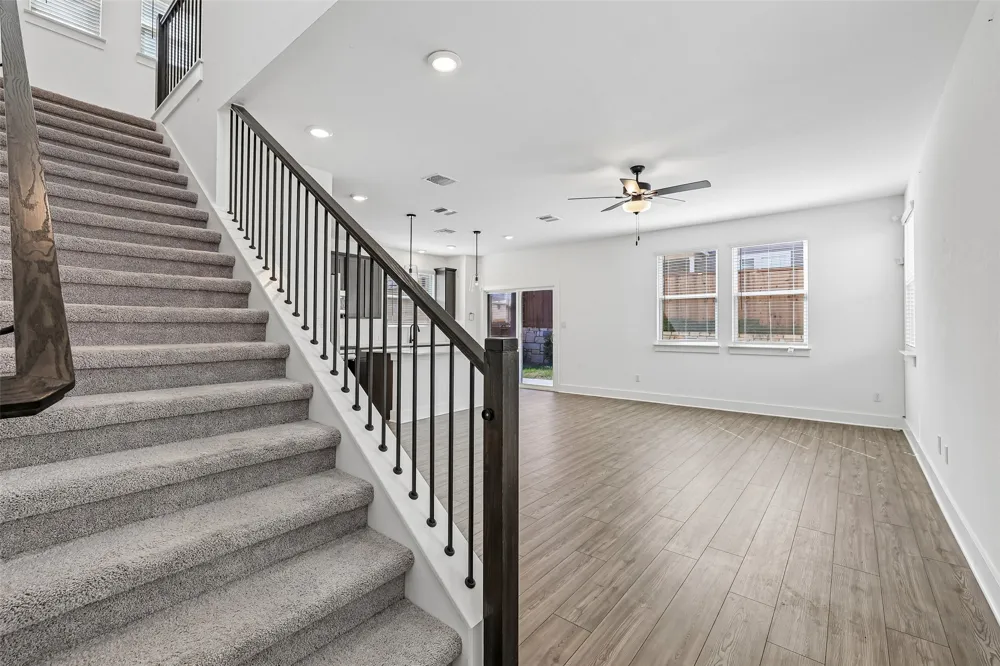 155 Sycamore Pines Lane Kyle, TX 78640