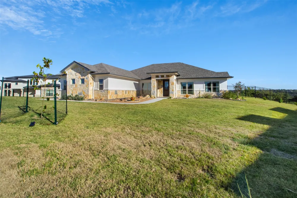2708 Sun Point Circle Copperas Cove, TX 76522