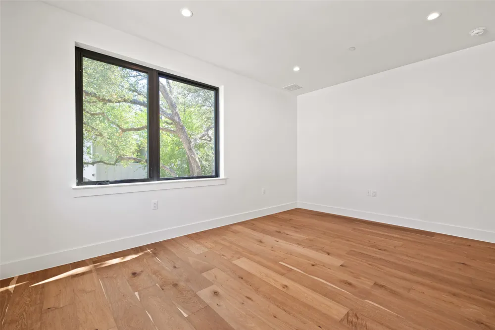 3208 Clawson Road #4B Austin, TX 78704