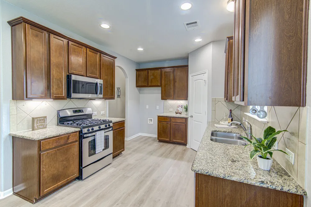 1200 April Meadows Loop Georgetown, TX 78626