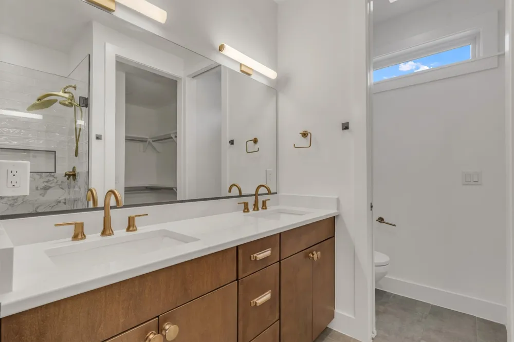 1912 Madison Avenue Austin, TX 78757