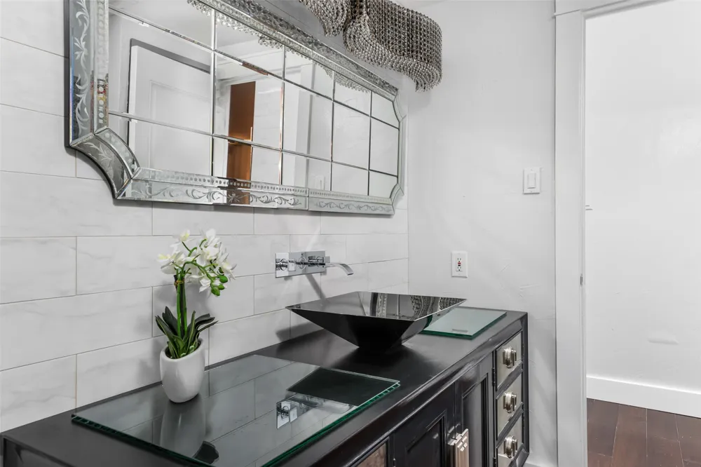 1801 Lavaca Street #12GHJ Austin, TX 78701