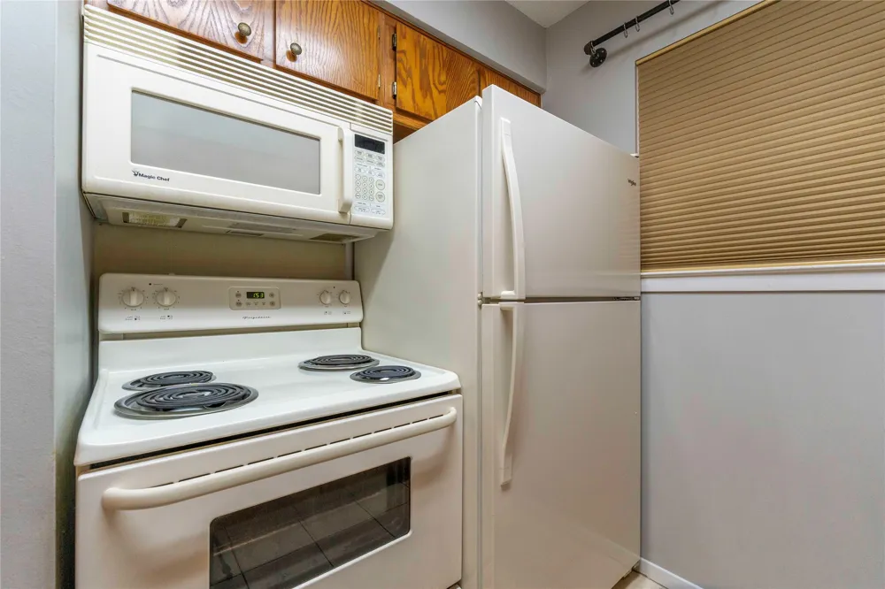 6903 Deatonhill Drive #28 Austin, TX 78745