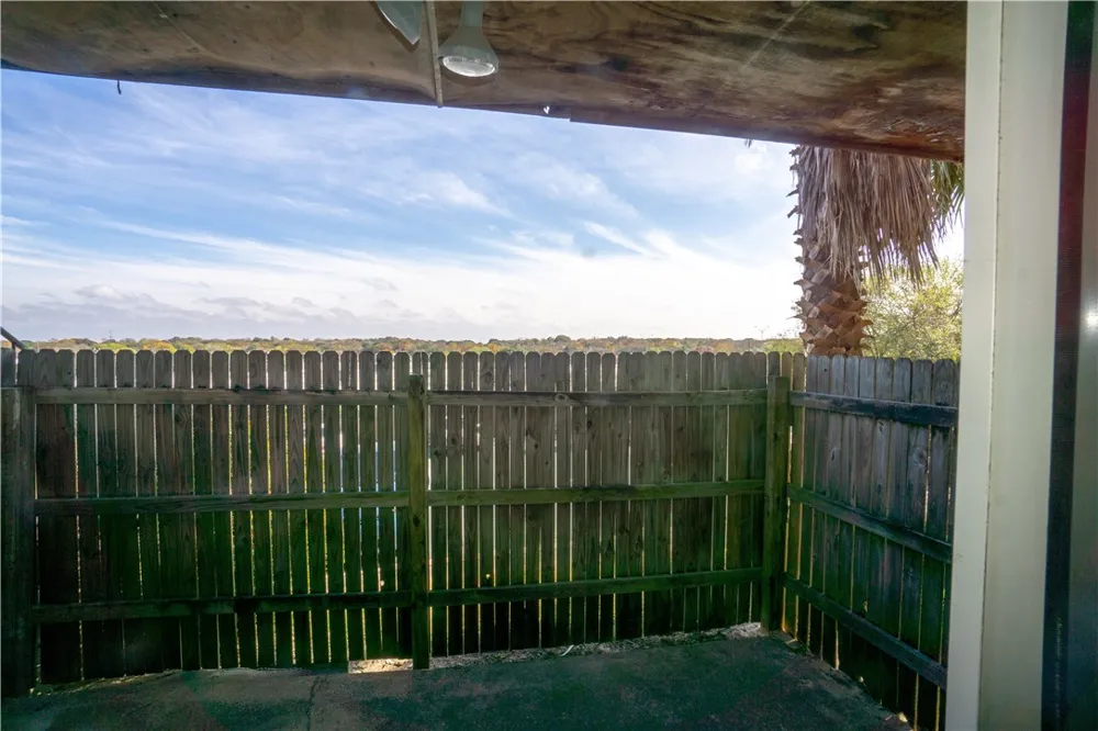 6903 Deatonhill Drive #28 Austin, TX 78745