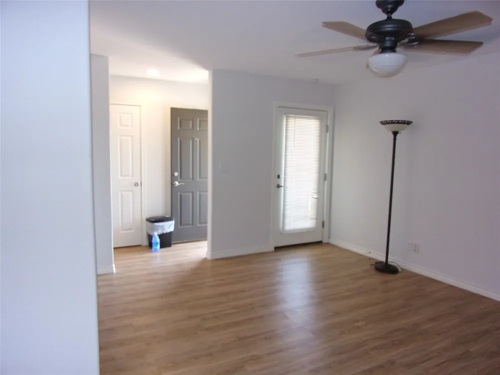 179 Two Friends Trail Johnson City, TX 78636