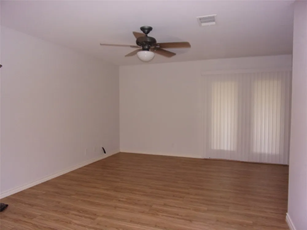 179 Two Friends Trail Johnson City, TX 78636