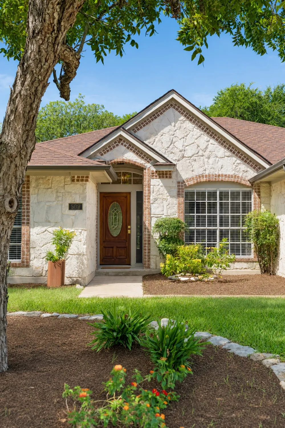 509 Kingfisher Creek Drive Austin, TX 78748